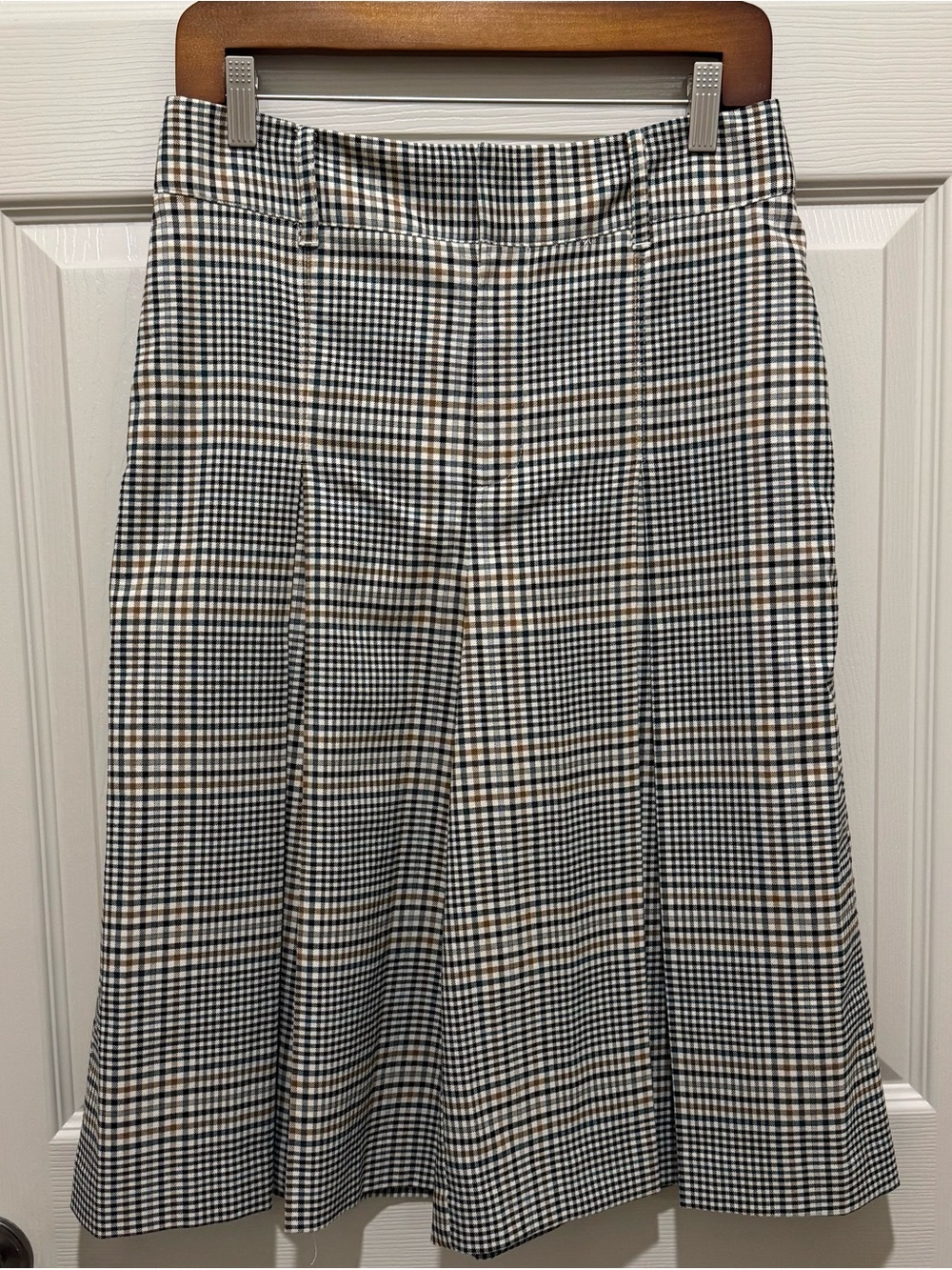 INC Plaid Gauchos Women 8 Brown Beige Dark Academia Culottes